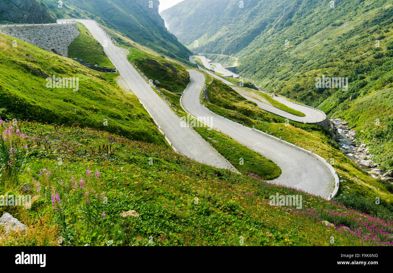 La vieille route Tremola au Col du Gotthard, Passo del Saint Gottardo