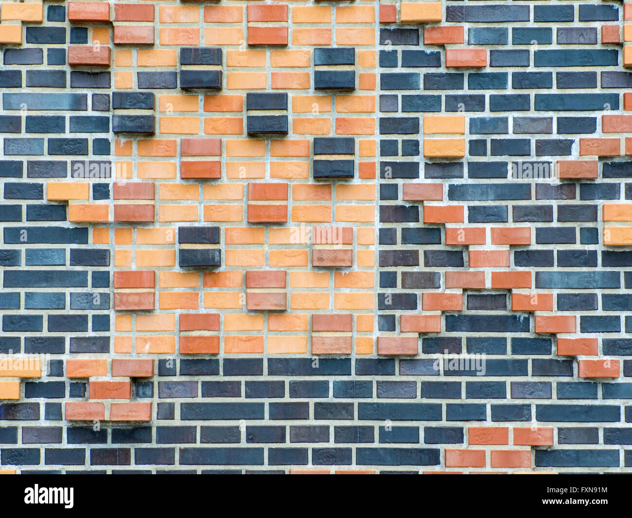 Mur en brique avec des ornements sur les terrasses de Marco Polo, HafenCity Hamburg Banque D'Images