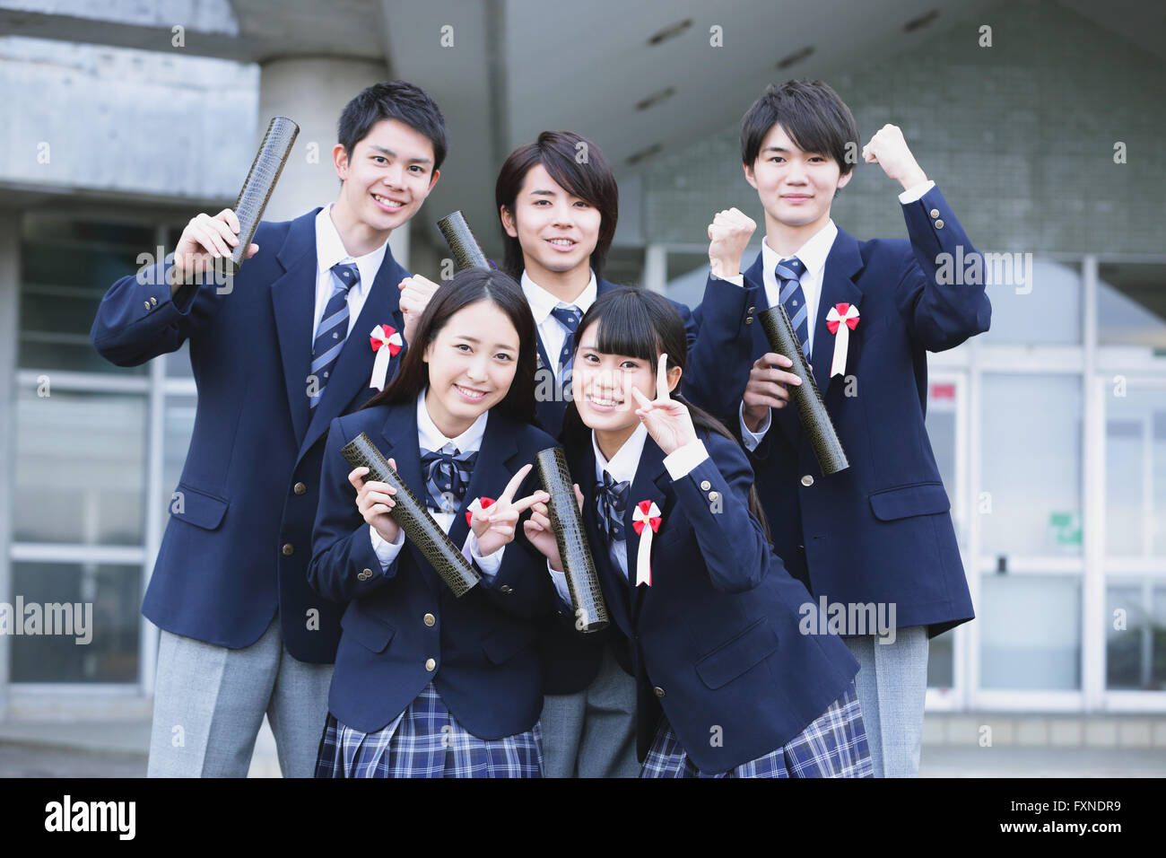 Cérémonie de remise des diplômes du secondaire japonais Banque D'Images