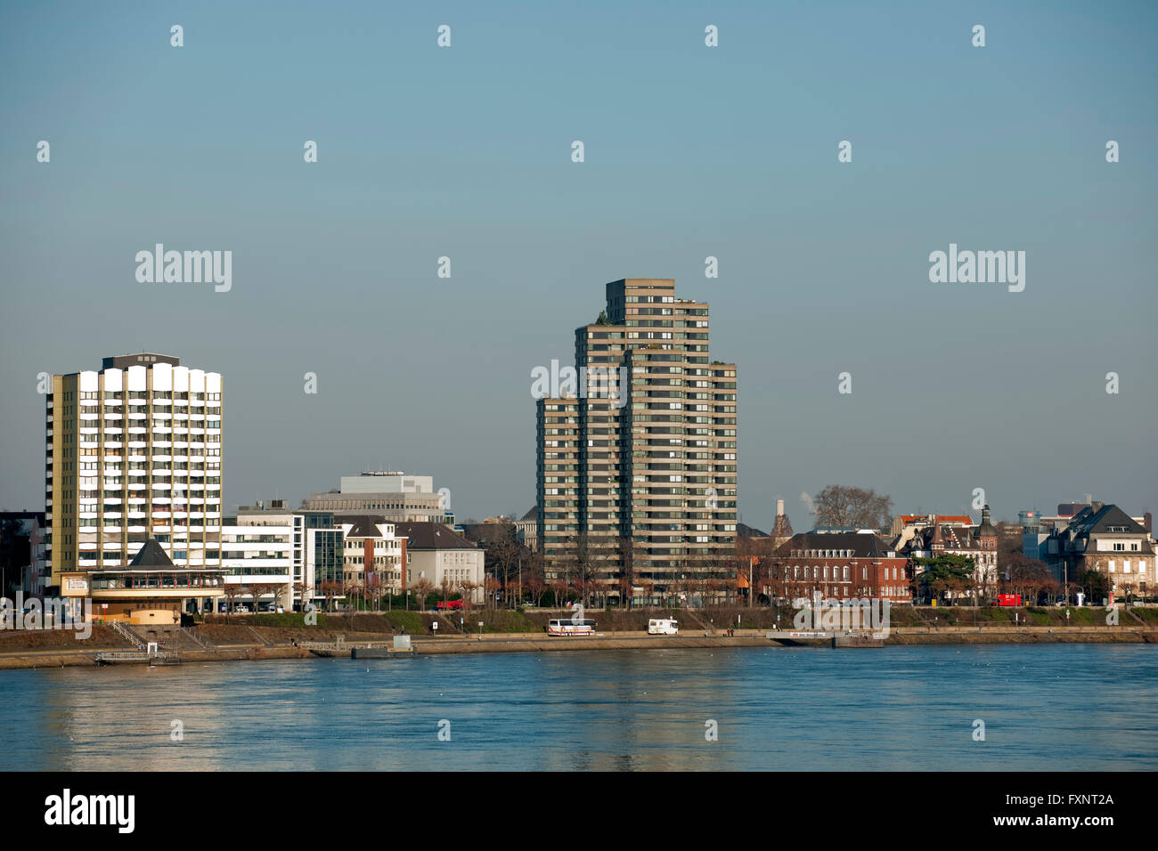Konrad-Adenauer-Ufer, Köln Banque D'Images