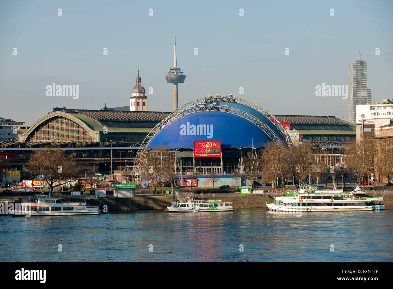 Konrad-Adenauer-Ufer, Köln Banque D'Images