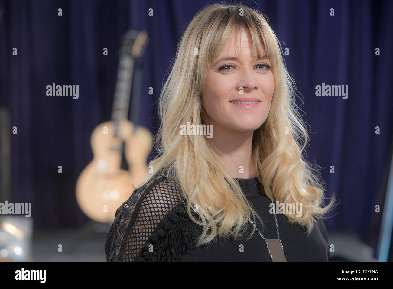 Edith Bowman Disc Jockey Banque D'Images