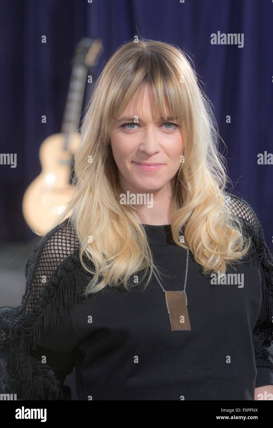 Edith Bowman Disc Jockey Banque D'Images