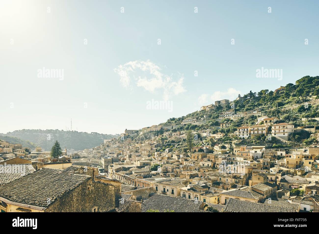 Vue urbaine avec des toits traditionnels, Modica, Sicile, Italie Banque D'Images