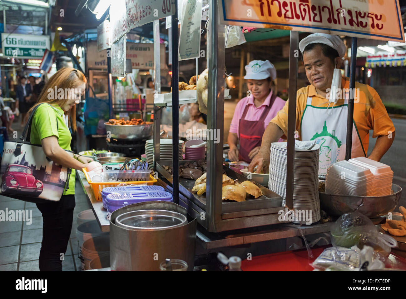 Bangkok Thailand Banglamphu vendeur alimentaire Banque D'Images