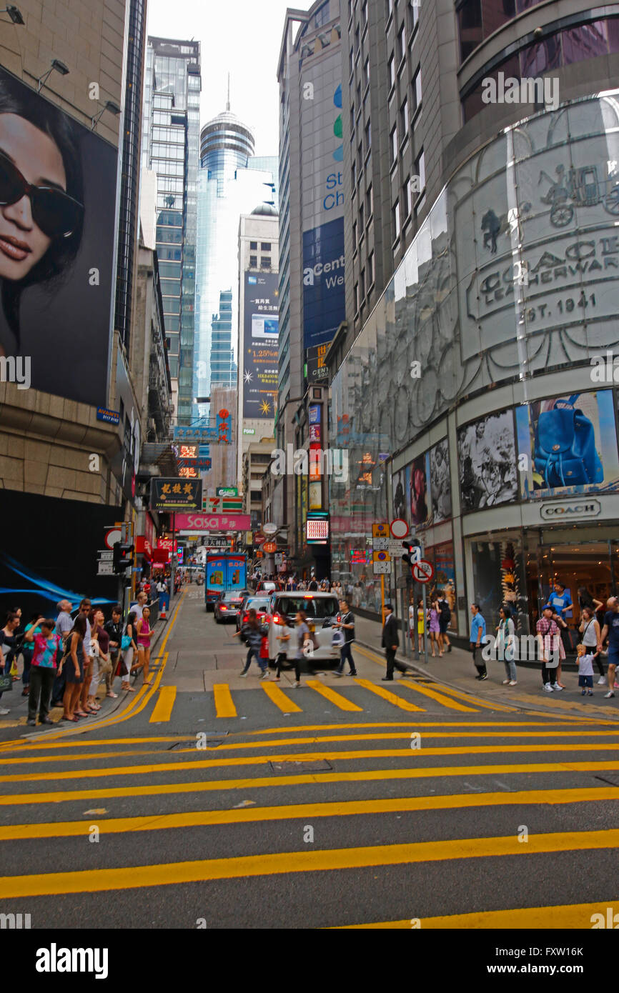 QUEENS ROAD JUNCTION AVEC D'AGUILAR, DANS LE CENTRE DE HONG KONG ASIE 02 Mai 2015 Banque D'Images