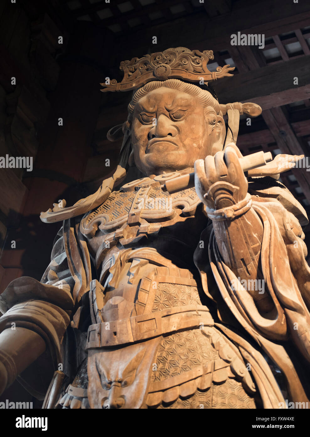 Komokuten - Le gardien de l'ordinateurs de quatre à Tōdai-ji Grand Temple orientale 東大寺, temple bouddhiste à Nara au Japon. Banque D'Images