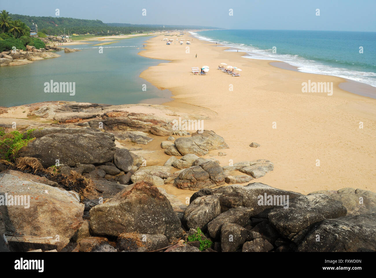 Azhimala plage à chowara,kovalam,Kerala, Inde Banque D'Images