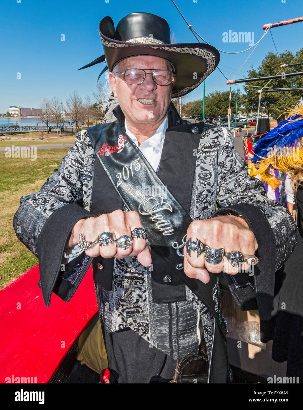 Le Buccaneer pirates flotter pendant le Children's parade, montre son anneaux de family friendly Mardi Gras de Louisiane Banque D'Images