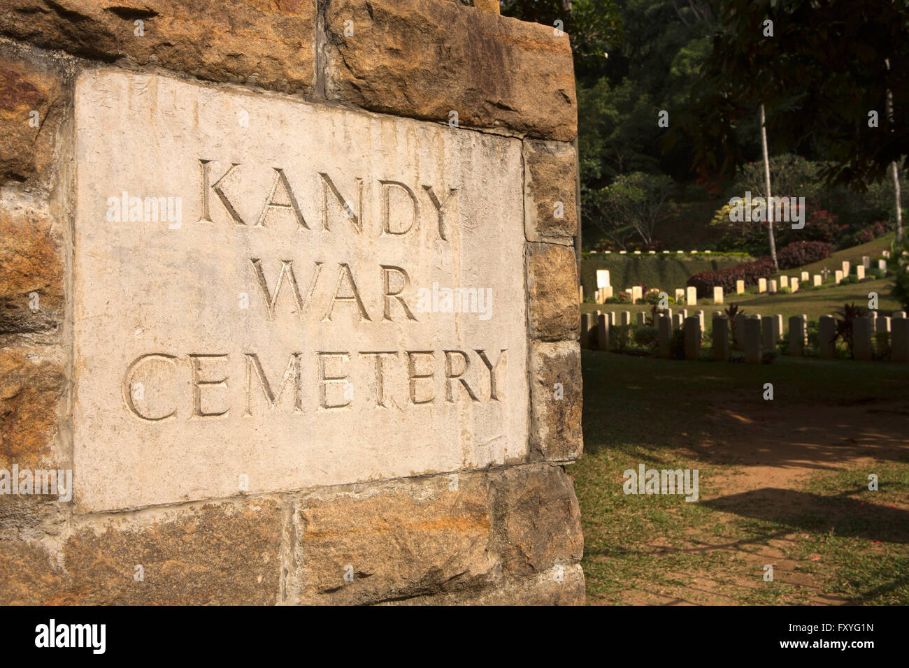 Sri Lanka, Kandy, cimetière de guerre, pierre entrée Banque D'Images