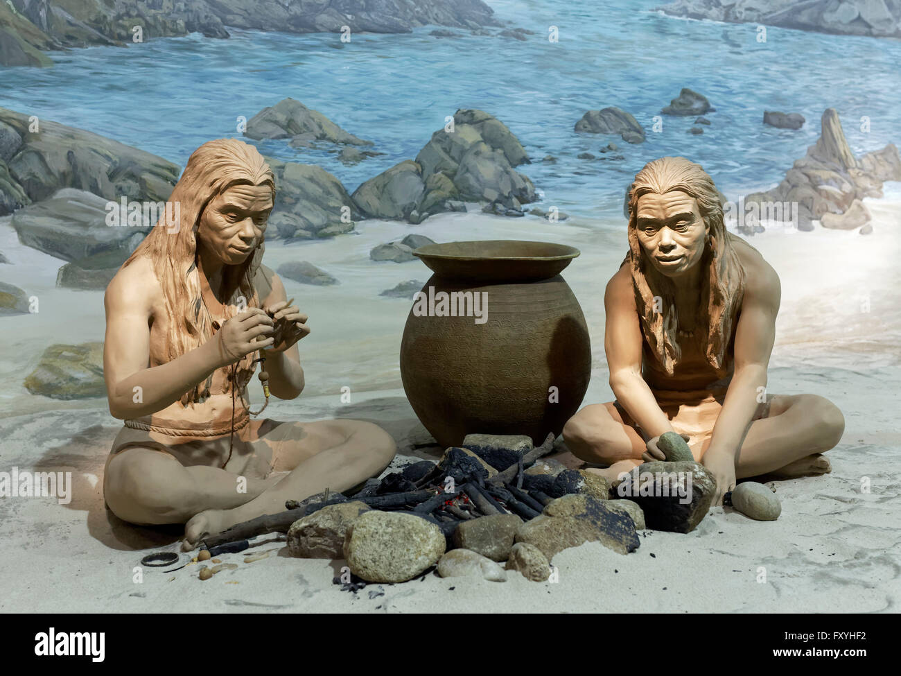Populations autochtones à un endroit du feu sur la côte, l'inscription de chiffres, Diorama dans le Hong Kong Museum of History Banque D'Images