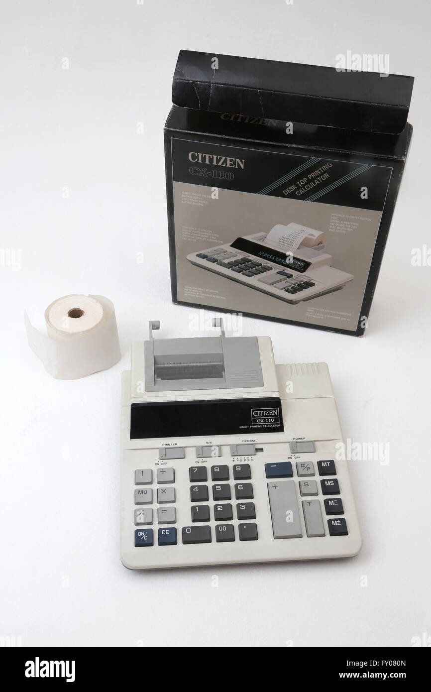 Vintage Citizen CX-110 calculatrice imprimante de bureau avec bobine de papier et fort Banque D'Images