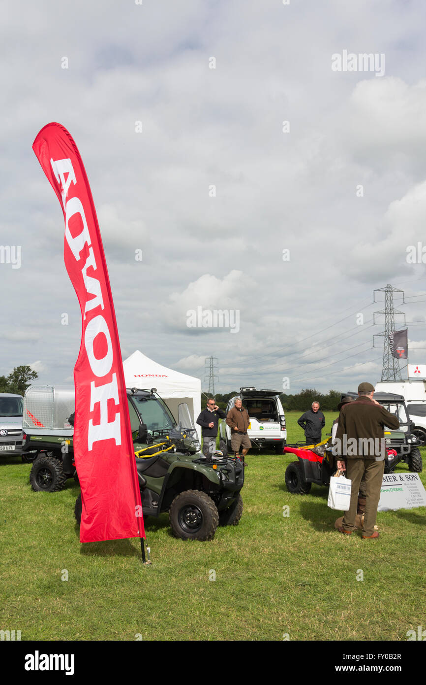 Henry Armer et fils échange stand du Lancashire et jeu Country Fair, Scorton en 2015. Banque D'Images