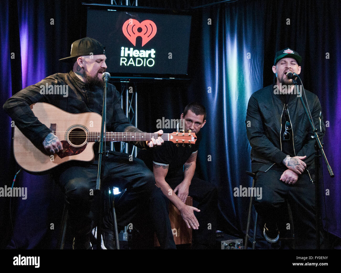 Bala Cynwyd, Pennsylvania, USA. 18 avril, 2016. Rock alternatif américain Good Charlotte Visiter Radio 1045 Banque D'Images