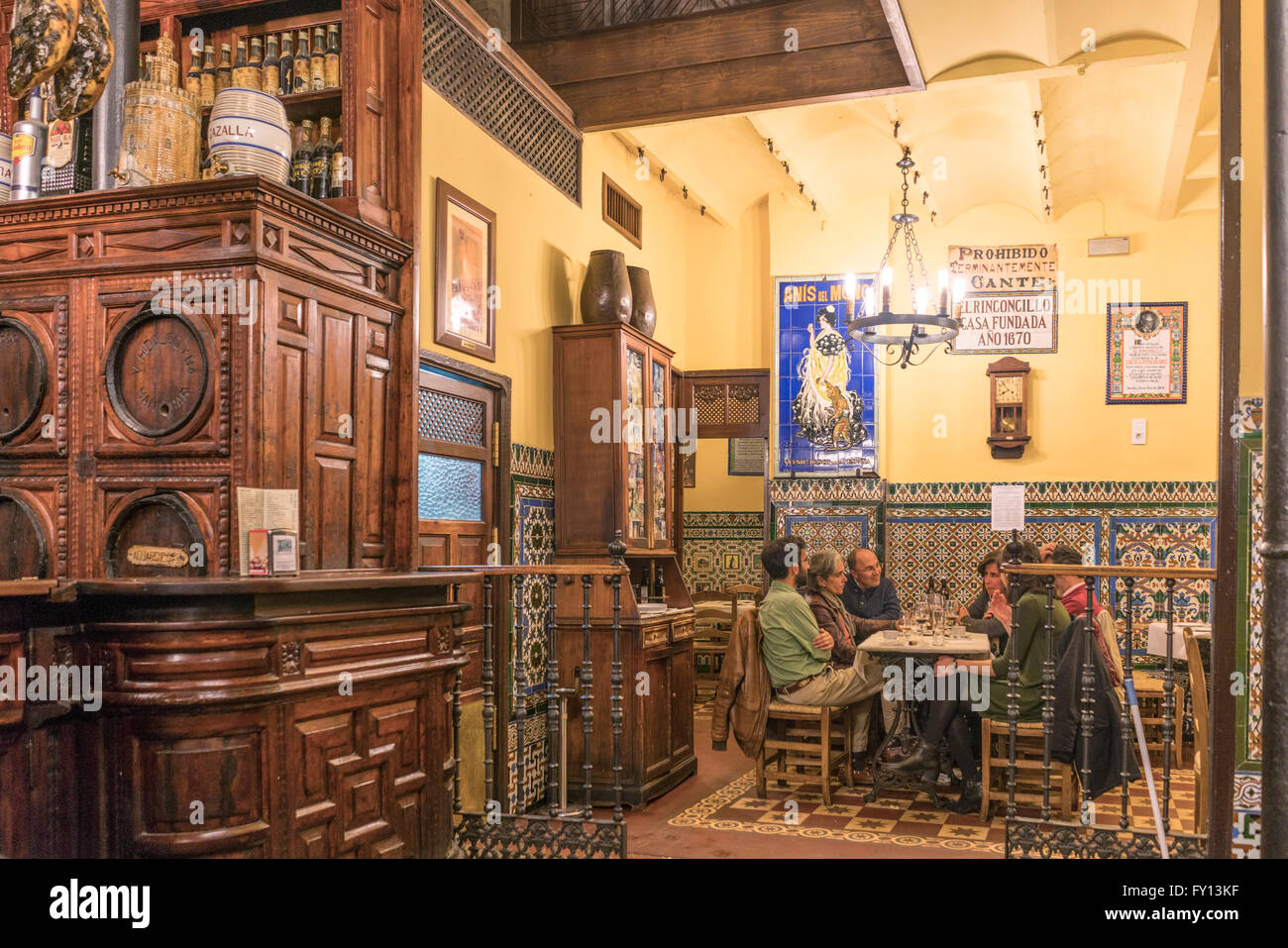 El Rinconcillo plus vieux bar à tapas à Séville, restaurant espagnol, fondée en 1670, l'Andalousie, Espagne, Banque D'Images