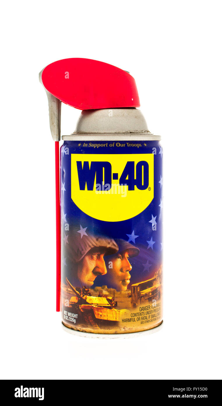 Winneconne, WI - 20 Avril 2015 : Pouvez de WD-40 edition spéciale à l'appui de nos troupes. Banque D'Images