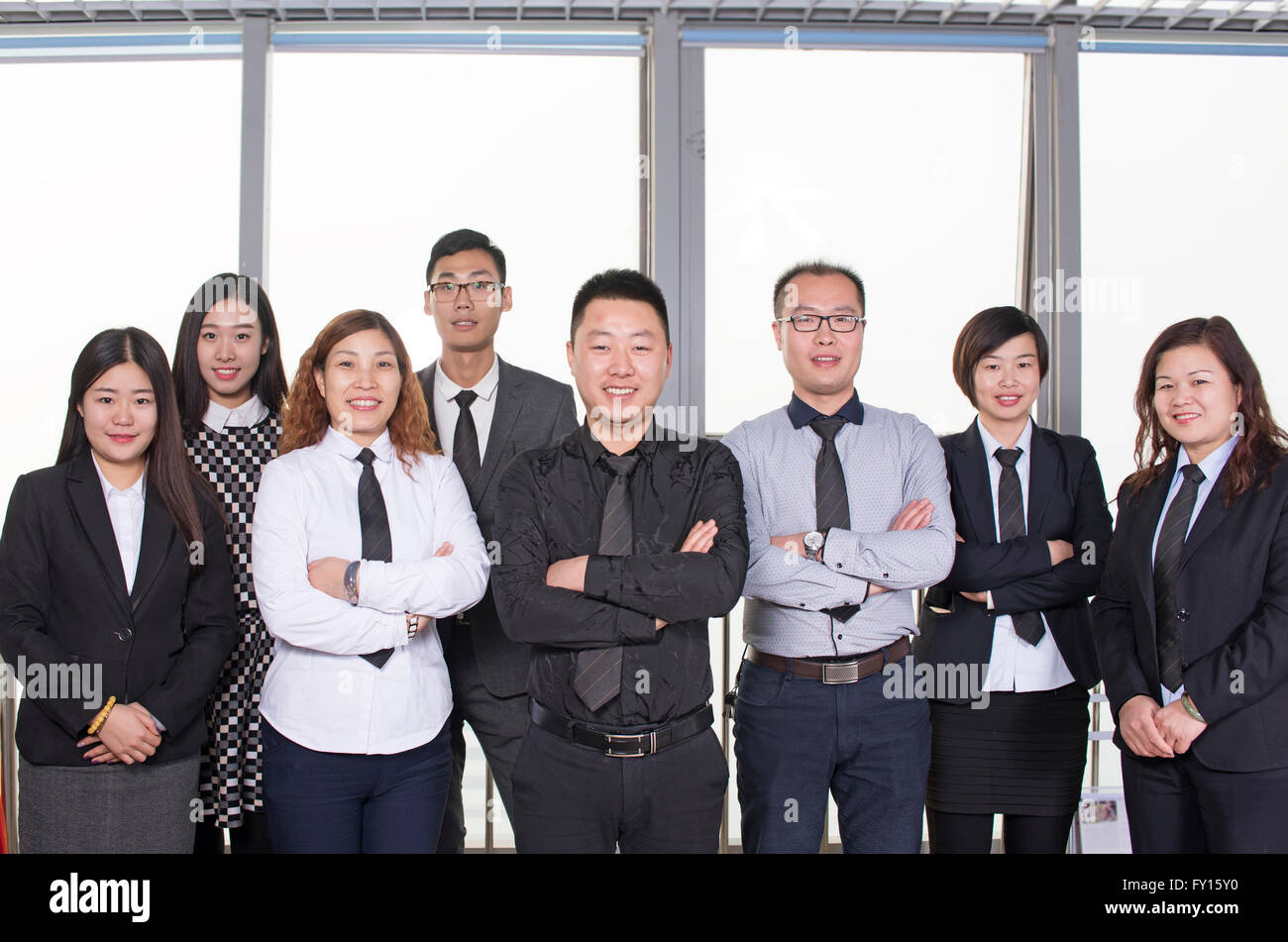 Certains hommes et femmes d'affaires.un peu faible profondeur de champ. Banque D'Images
