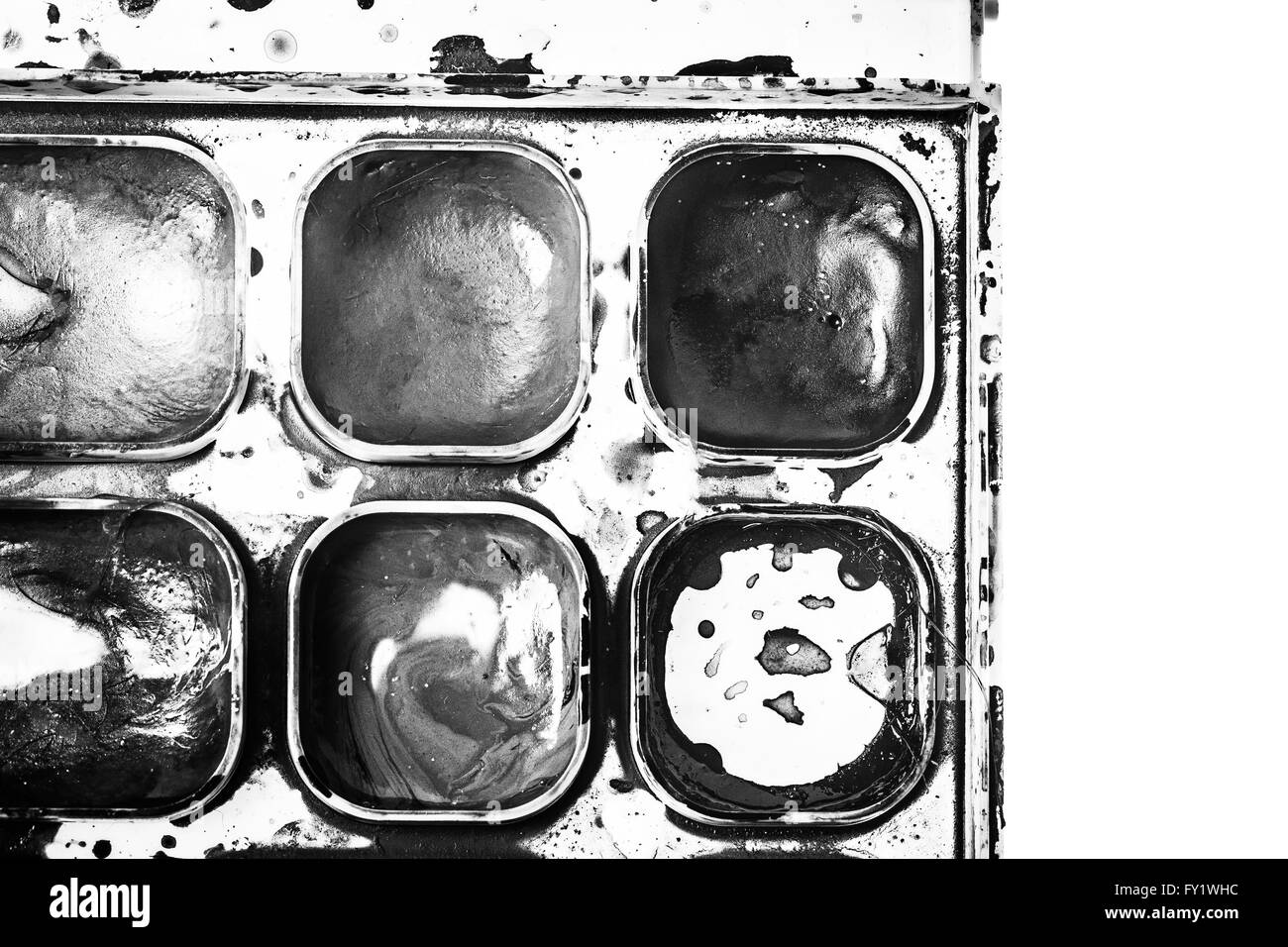 Les peintures à l'aquarelle dans une boîte. La notion de créativité. Fournitures artistiques. De l'aquarelle. Banque D'Images