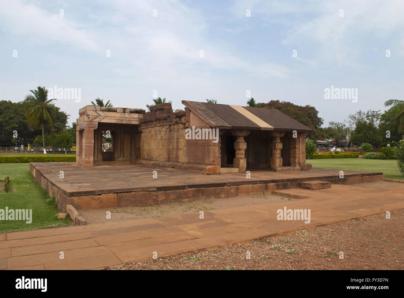 Structure Kutira, Aihole, Bagalkot, Karnataka, Inde. Le Groupe de temples Galaganatha. Banque D'Images