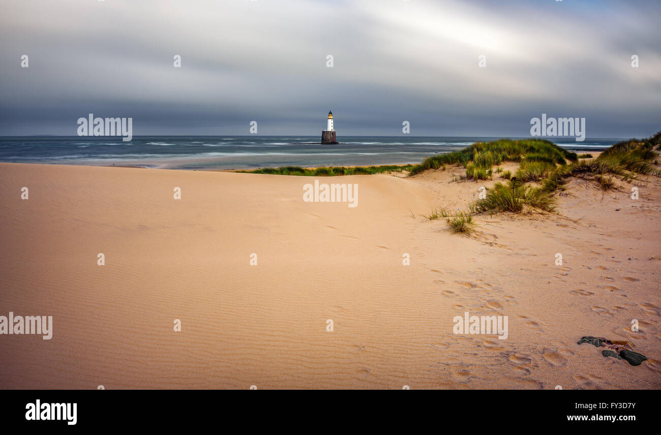 Rattray Head, sur la côte nord-est de l'Ecosse, Royaume-Uni. Longue exposition. Banque D'Images
