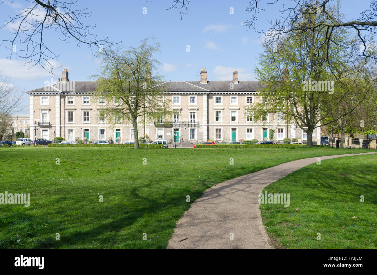 En élégantes maisons de Montfort Square, nouvelle promenade, Leicester Banque D'Images