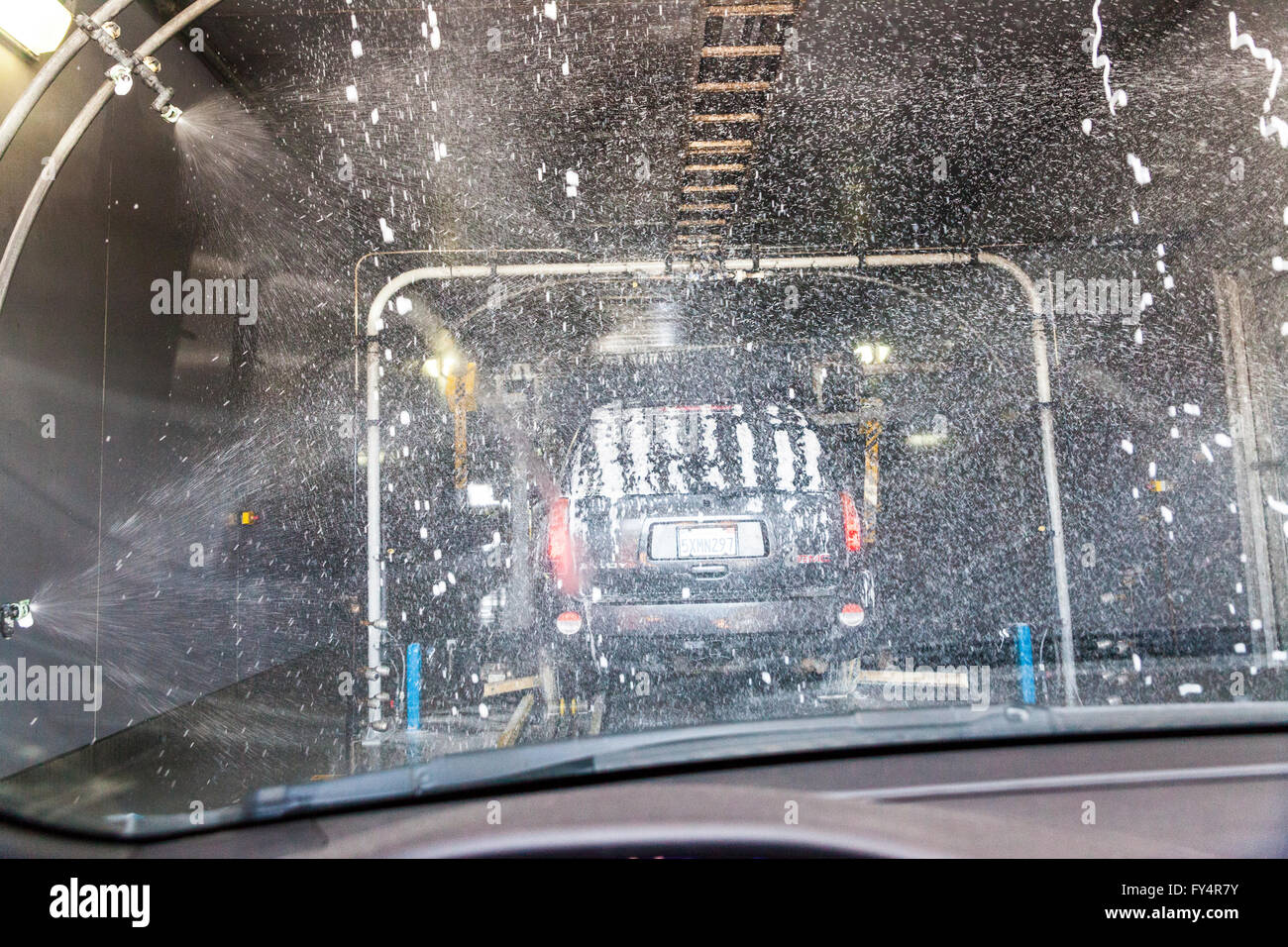 Un système de lavage de voiture de l'intérieur de la voiture Banque D'Images