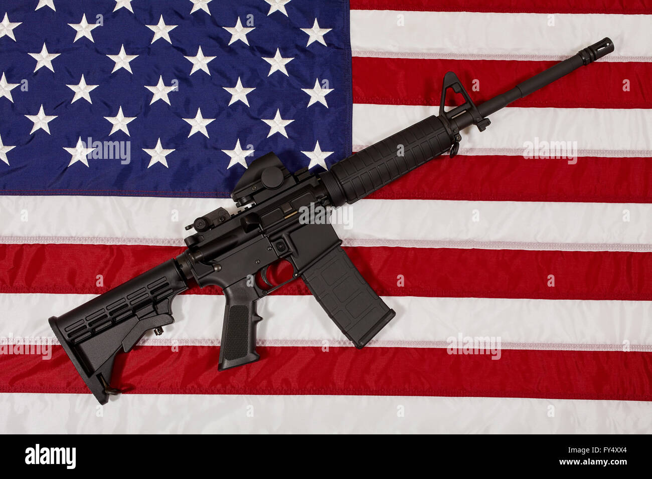 AR15 M4A1 M16 arme Carabine automatique Style Drapeau USA sur la liberté de la justice liberté patriotisme concept Banque D'Images