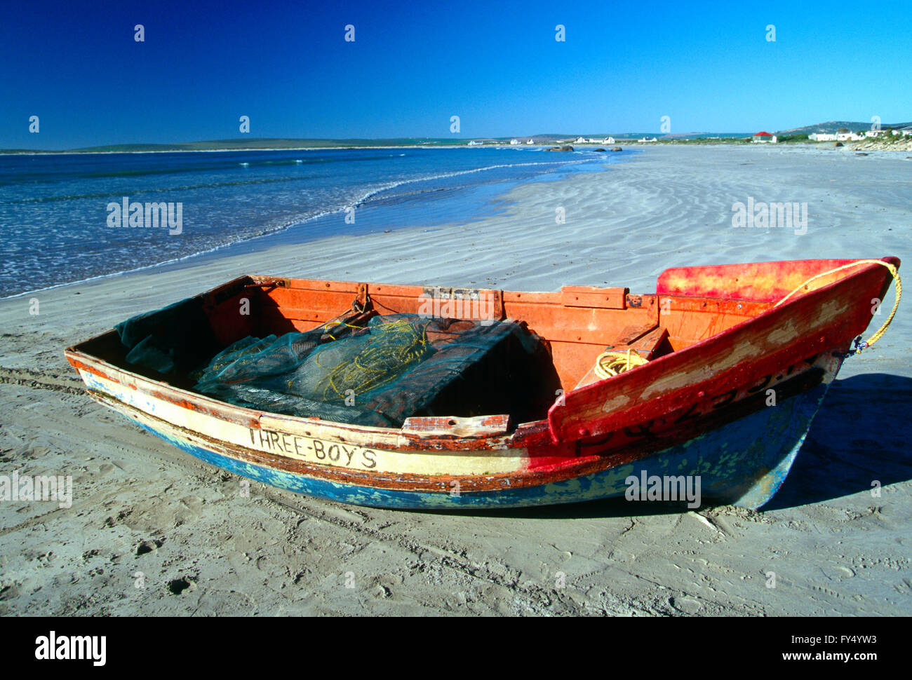 Bateaux de pêche en bois on Beach, Cape Town, Afrique du Sud, de la péninsule du Cap Banque D'Images