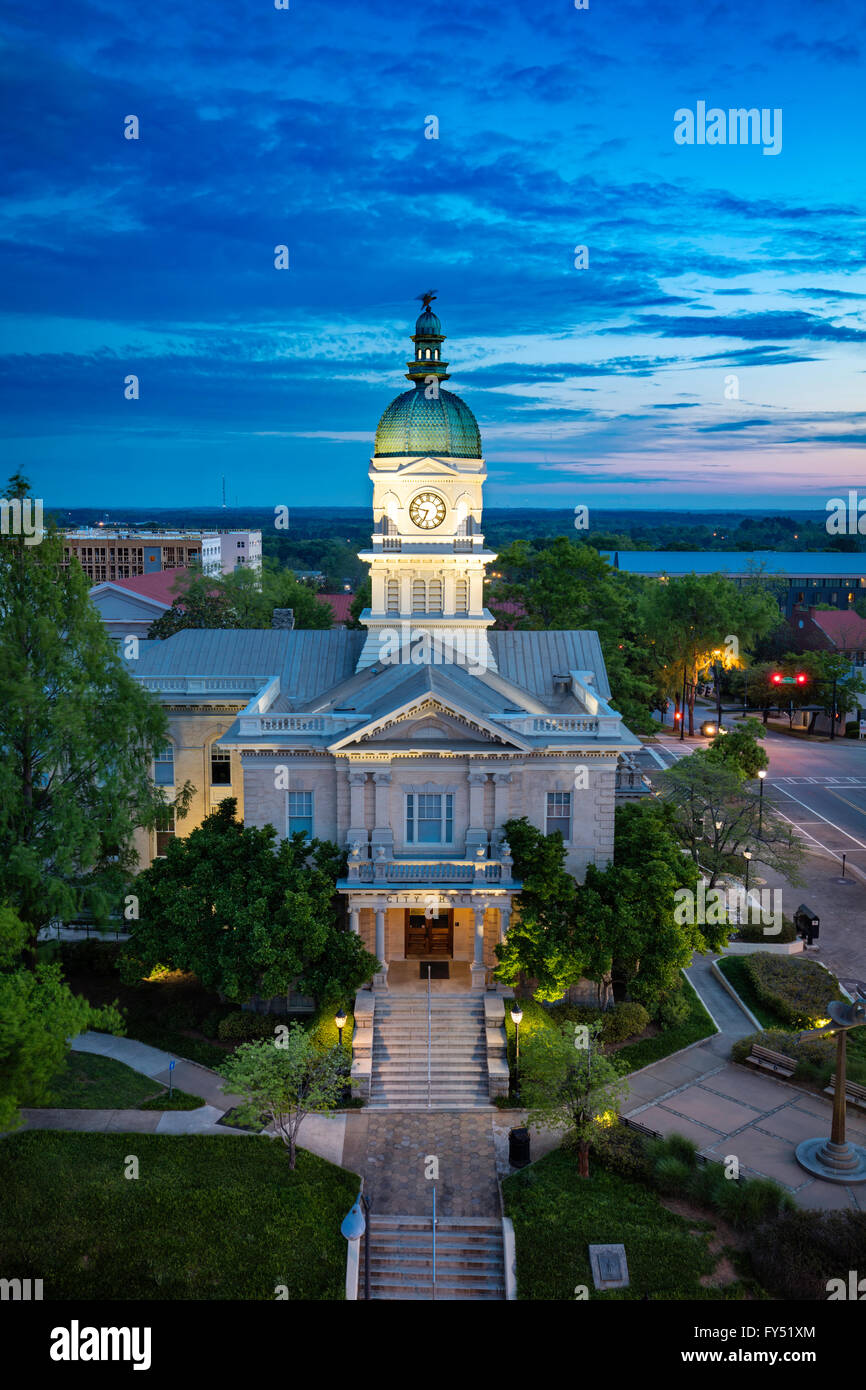 Aube sur l'hôtel de ville et ville d'Athènes, Géorgie, USA Banque D'Images