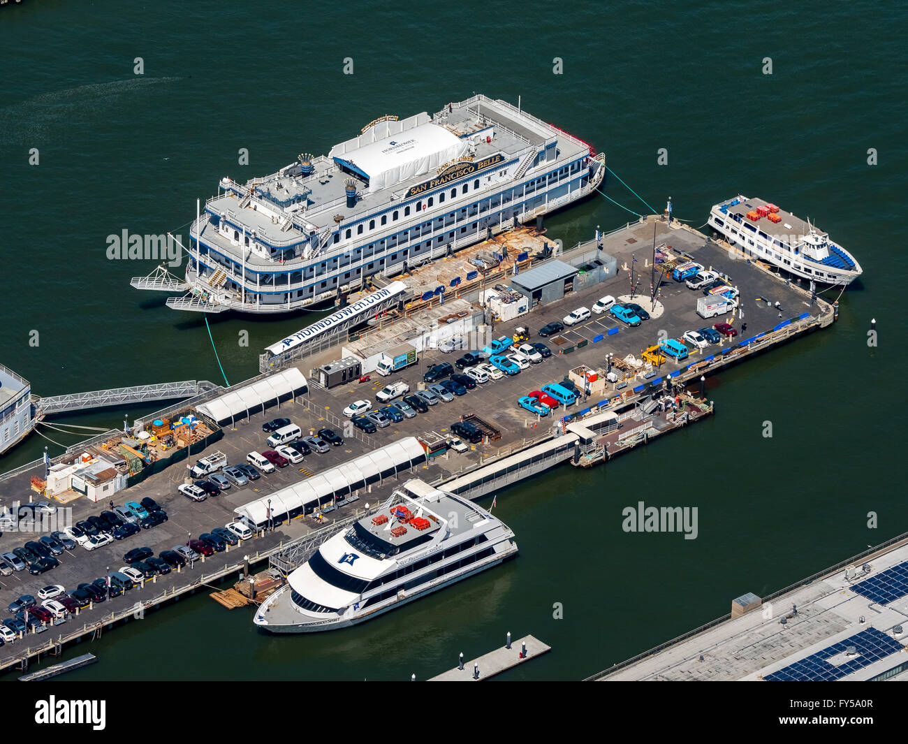 Vue aérienne de Pier 3, Quai d'Alcatraz, San Francisco belle salle à louer, Hornblower Cruises, San Francisco Banque D'Images