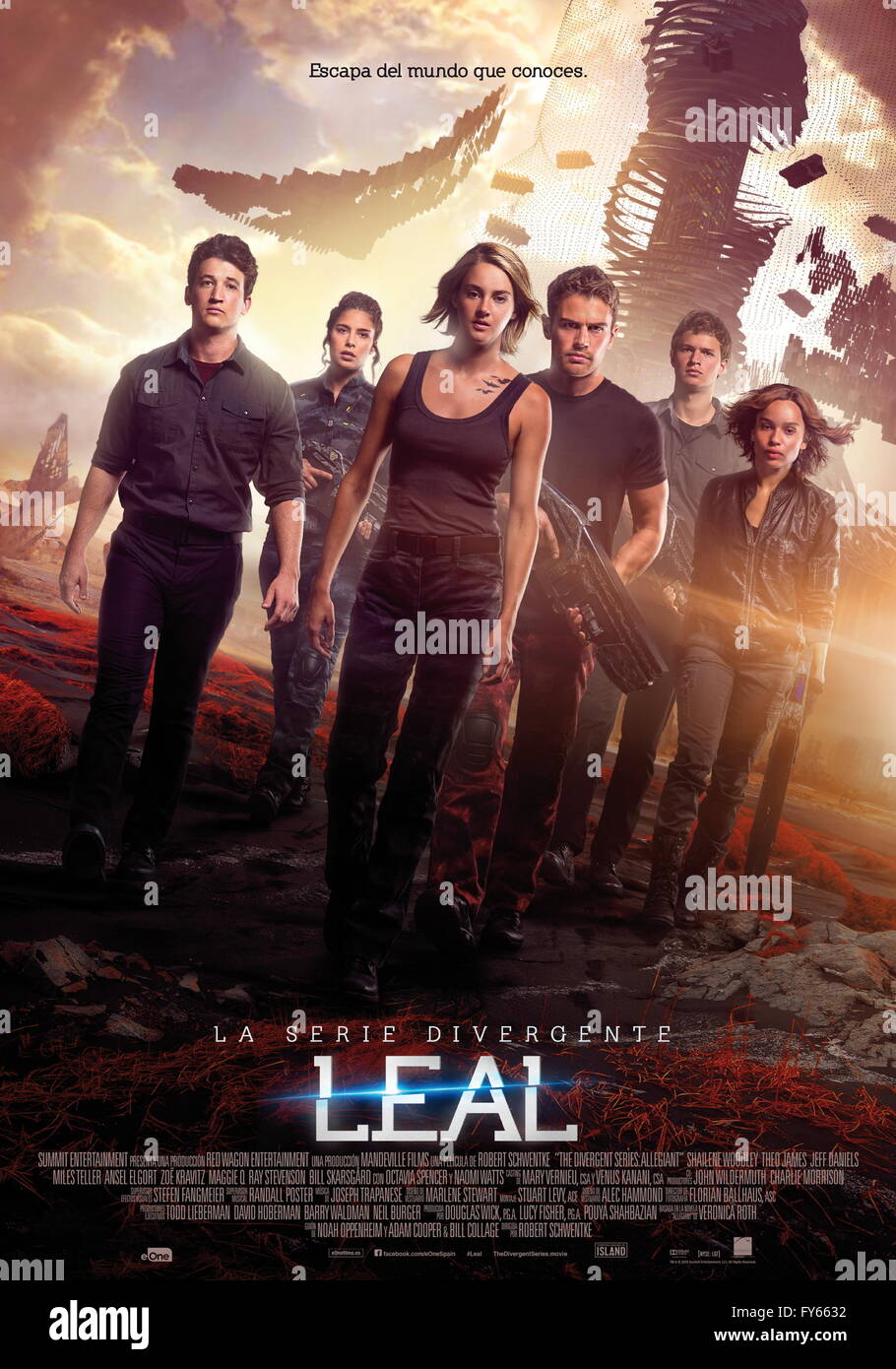 Divergente 5 Date De Sortie Shailene woodley and theo james Banque de photographies et d'images à haute  résolution - Alamy