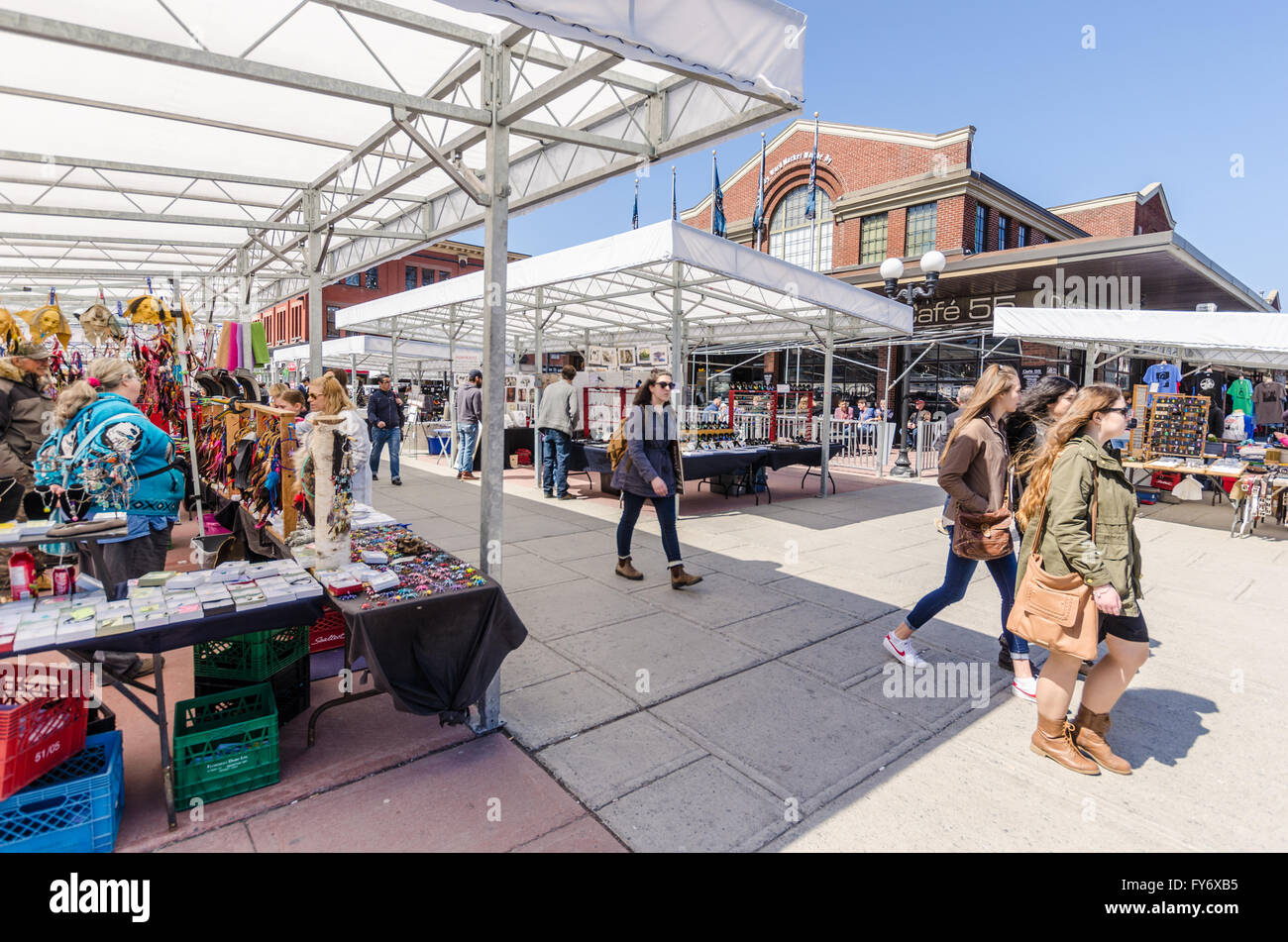 Ottawa, Canada - 15 Avril 2016 : Marché By à Ottawa, Marché couvert Banque D'Images