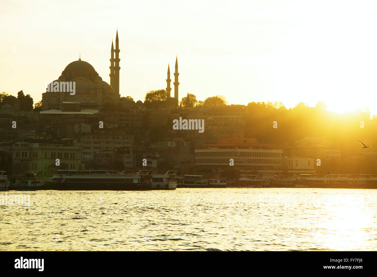 La vieille ville d'Istanbul mosquée avec panorama au coucher du soleil Banque D'Images