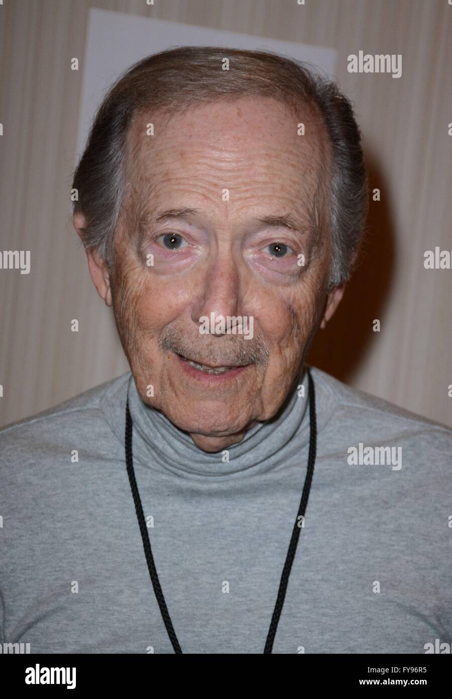 Parsippany, NJ, USA. Apr 23, 2016. Bernie Kopell présents pour Chiller Theatre Toy, Modèle et Film Expo, l'établissement Sheraton Parsippany, Parsippany, NJ, le 23 avril 2016. Credit : Derek Storm/Everett Collection/Alamy Live News Banque D'Images