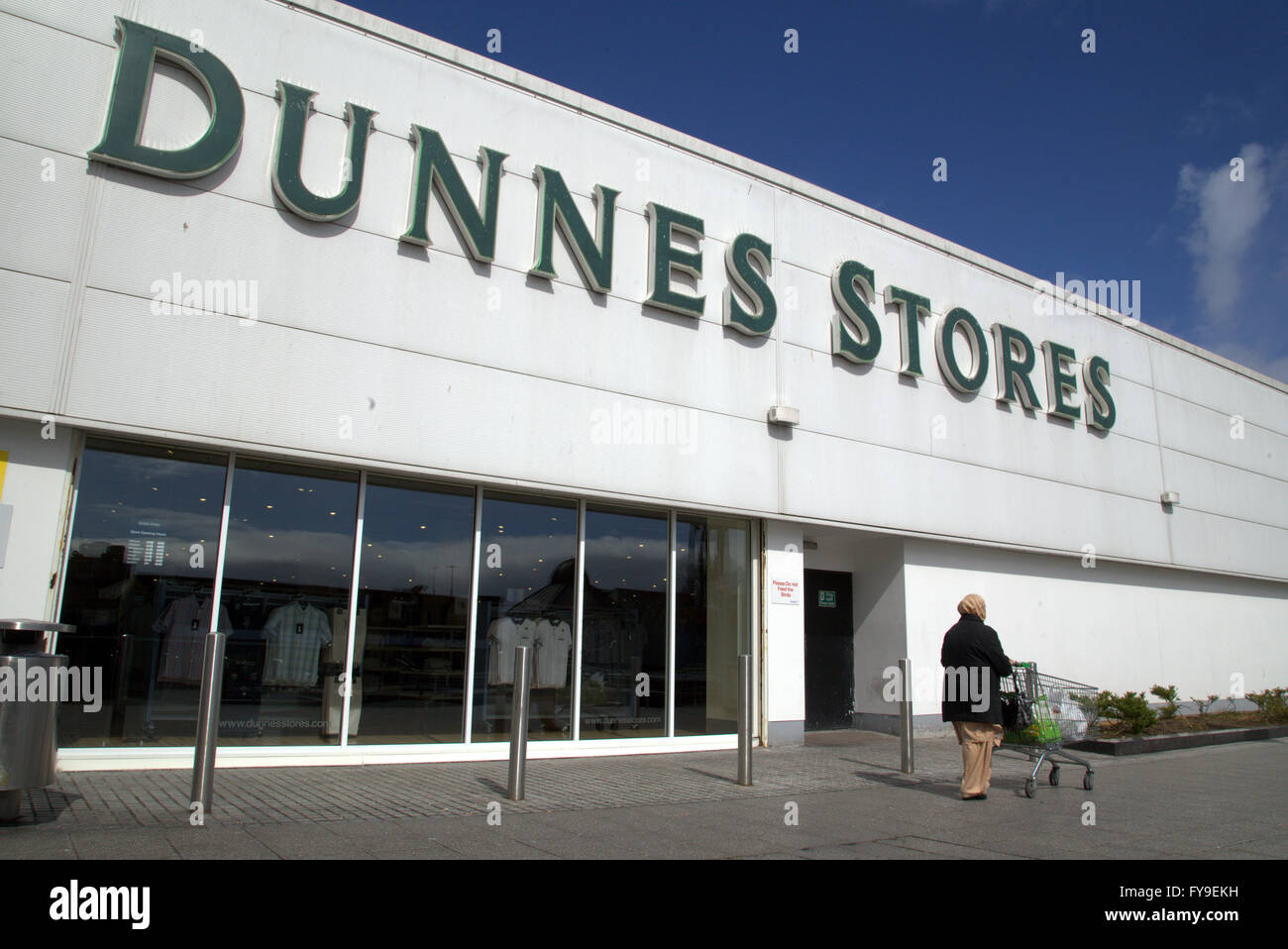 Clygebank Dunnes Stores Shopping Centre Banque D'Images