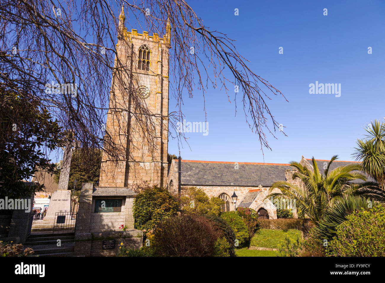 L'église paroissiale de St Ia la Vierge, St Ives Cornwall England UK GO Banque D'Images