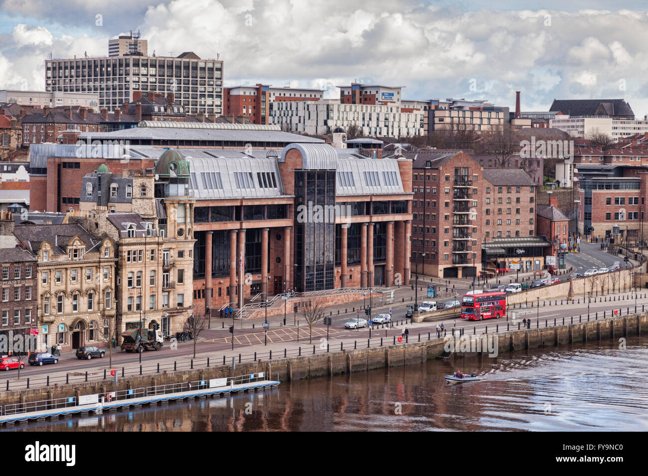 Newcastle-upon-Tyne Crown Court, quais, Newcastle upon Tyne and Wear, England, UK Banque D'Images
