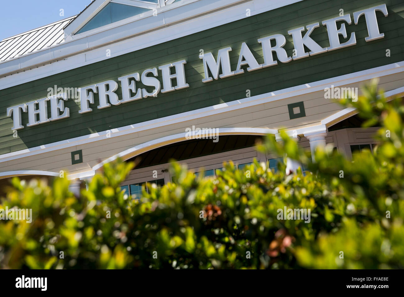 Un logo affiche à l'extérieur d'un marché des produits frais épicerie emplacement dans Rockville, Maryland le 10 avril 2016. Banque D'Images