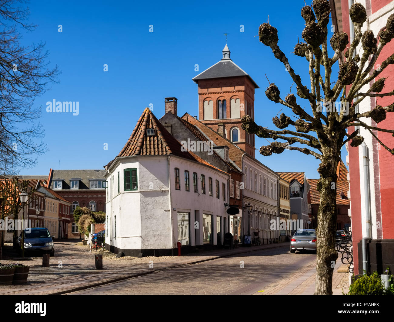 Maisons sur les rues pavées à Ribe au Danemark Banque D'Images