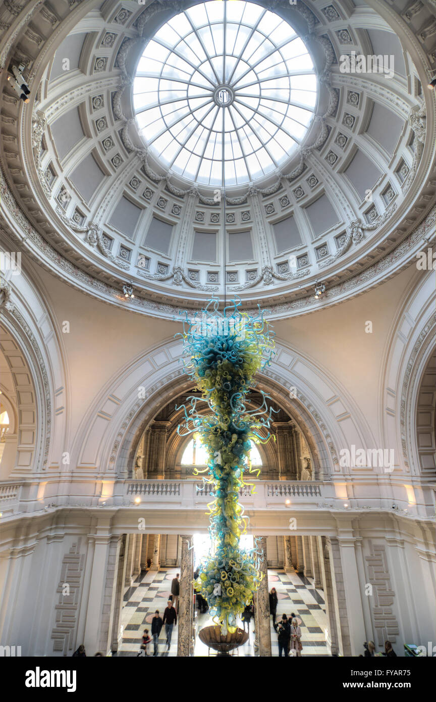 Dale Chihuly's V&un lustre en rotonde Banque D'Images