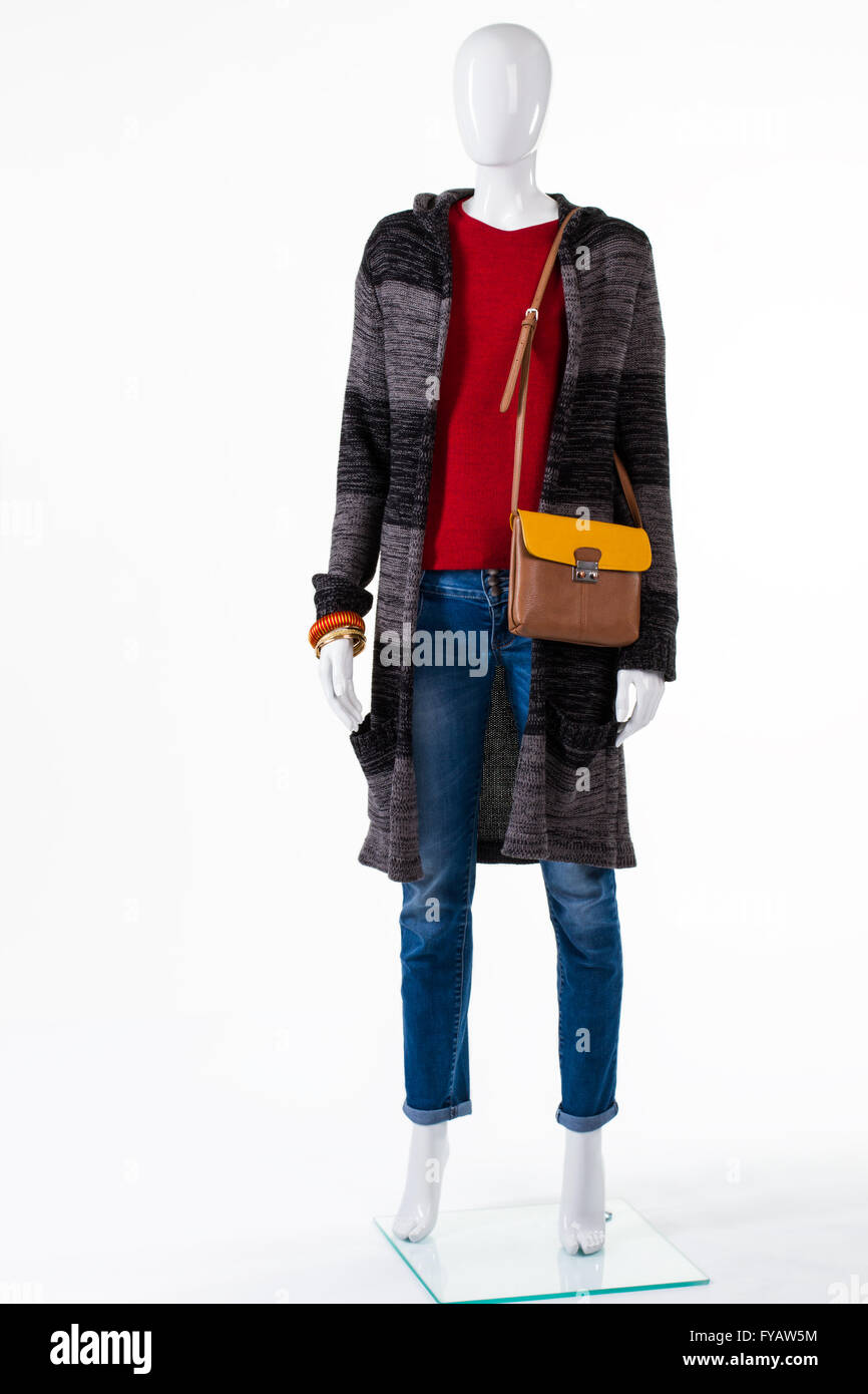 Sweater Coat et bicolore sac à main. Banque D'Images