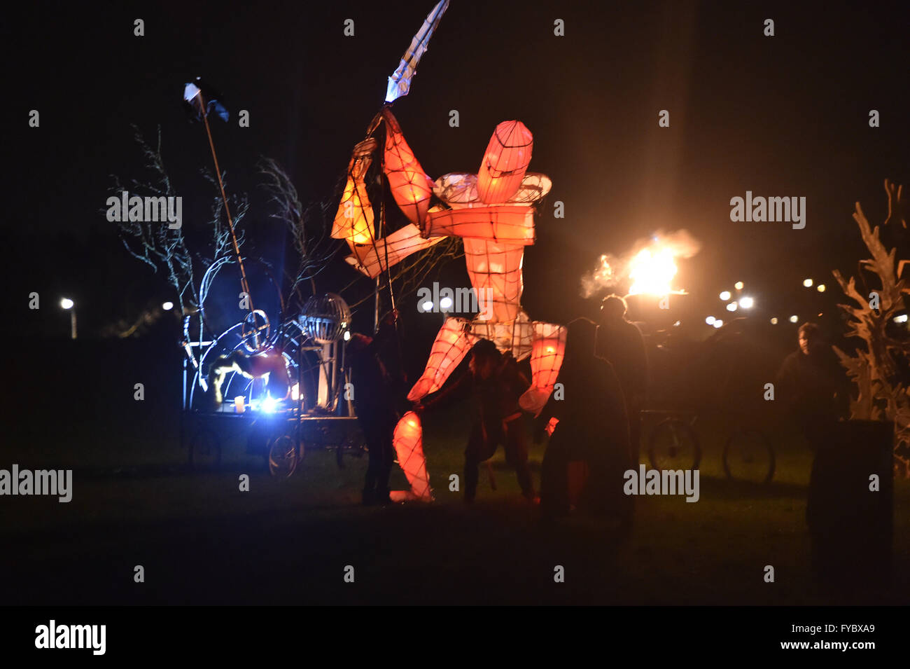 Fête du feu Campbell Park Milton Keynes Paraffinalia soldat Orange marchés et les attaques Banque D'Images