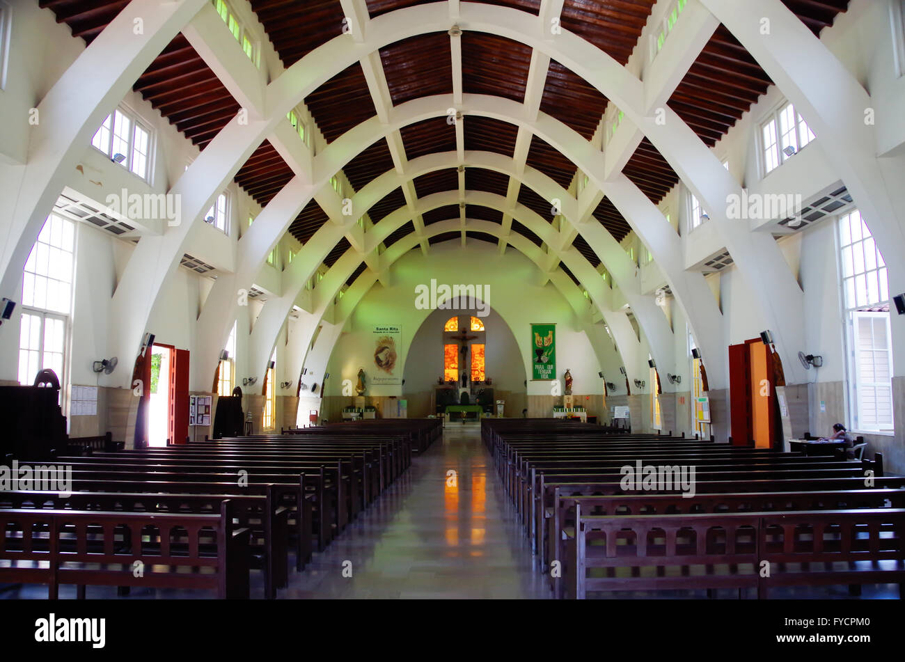 Intérieur de l'église St Rita à La Havane (Cuba), Miramar Banque D'Images