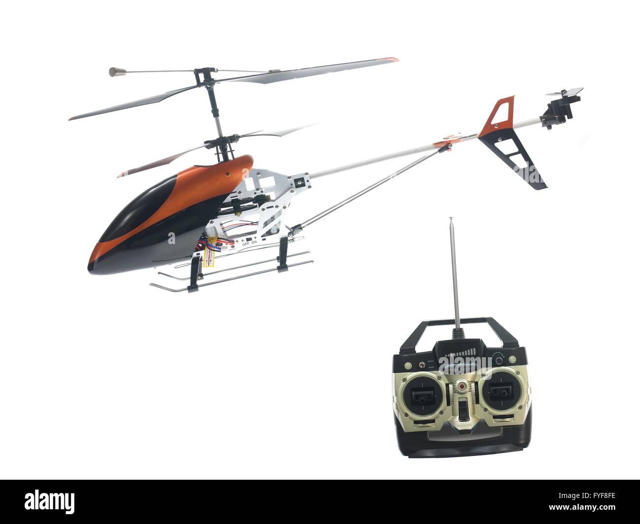 Véhicules télécommande isolés contre un fond blanc Banque D'Images