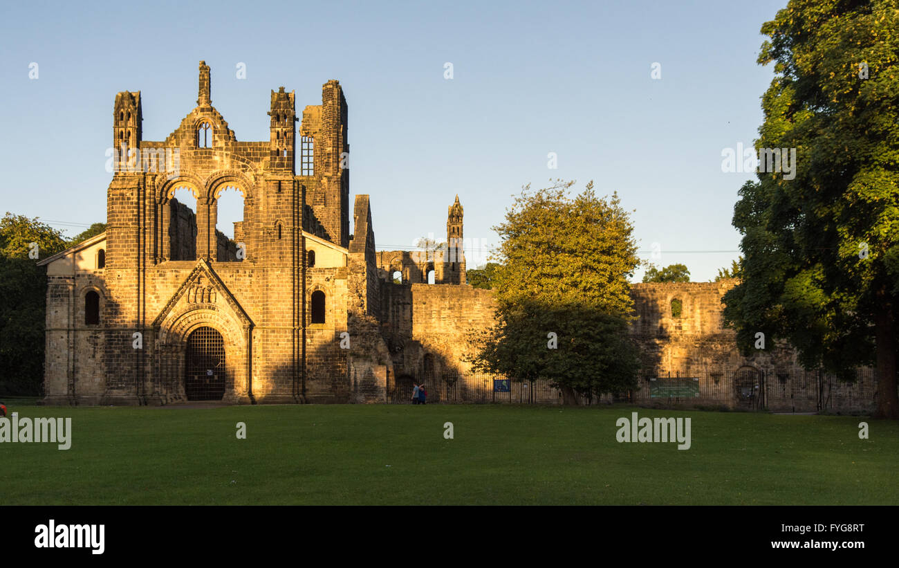 Kirkstall Abbey dans la vallée de l'aire sur le bord de Leeds. Banque D'Images