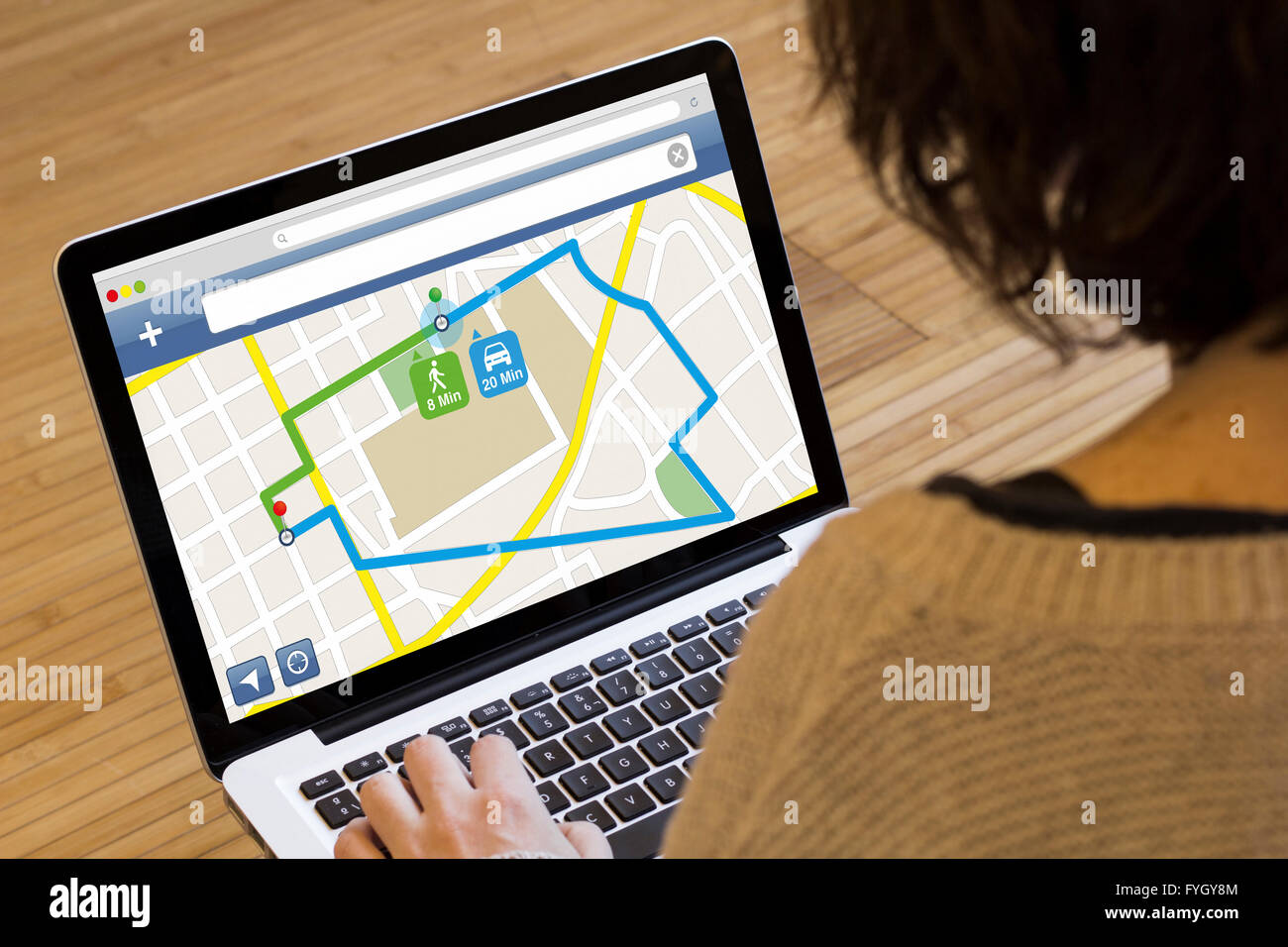 Navigation par satellite GPS et route planning business concept : ordinateur portable avec navigator Site internet application à l'écran. Banque D'Images