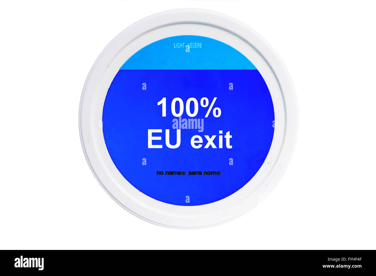 Une baignoire avec 100 % de sortie de l'UE écrit sur l'étiquette photographié sur un fond blanc. Banque D'Images