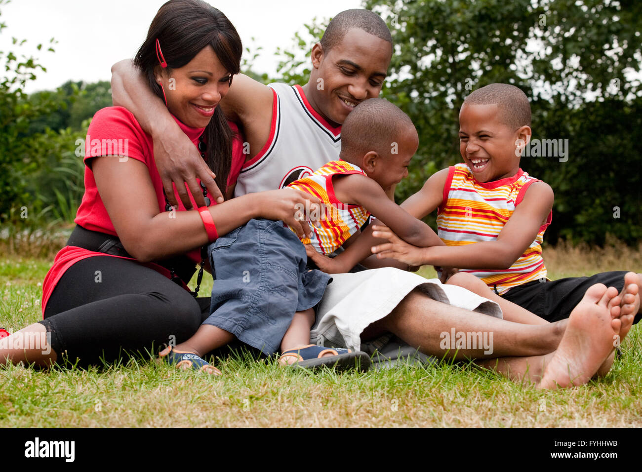 Happy black family enjoying leur journée libre Banque D'Images