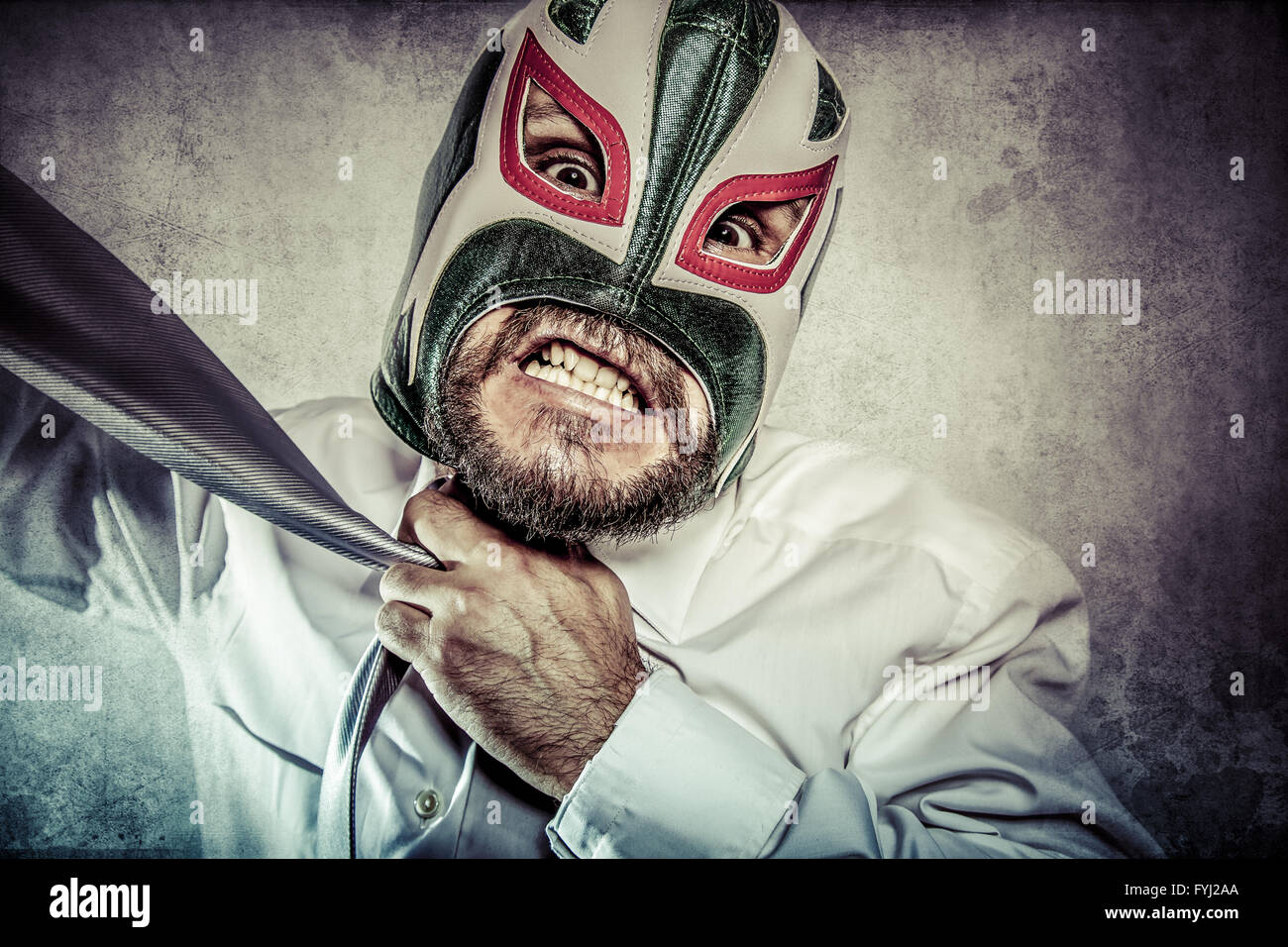 Difficulté, agressif de la costume, cravate, masque de catcheur mexicain  Photo Stock - Alamy