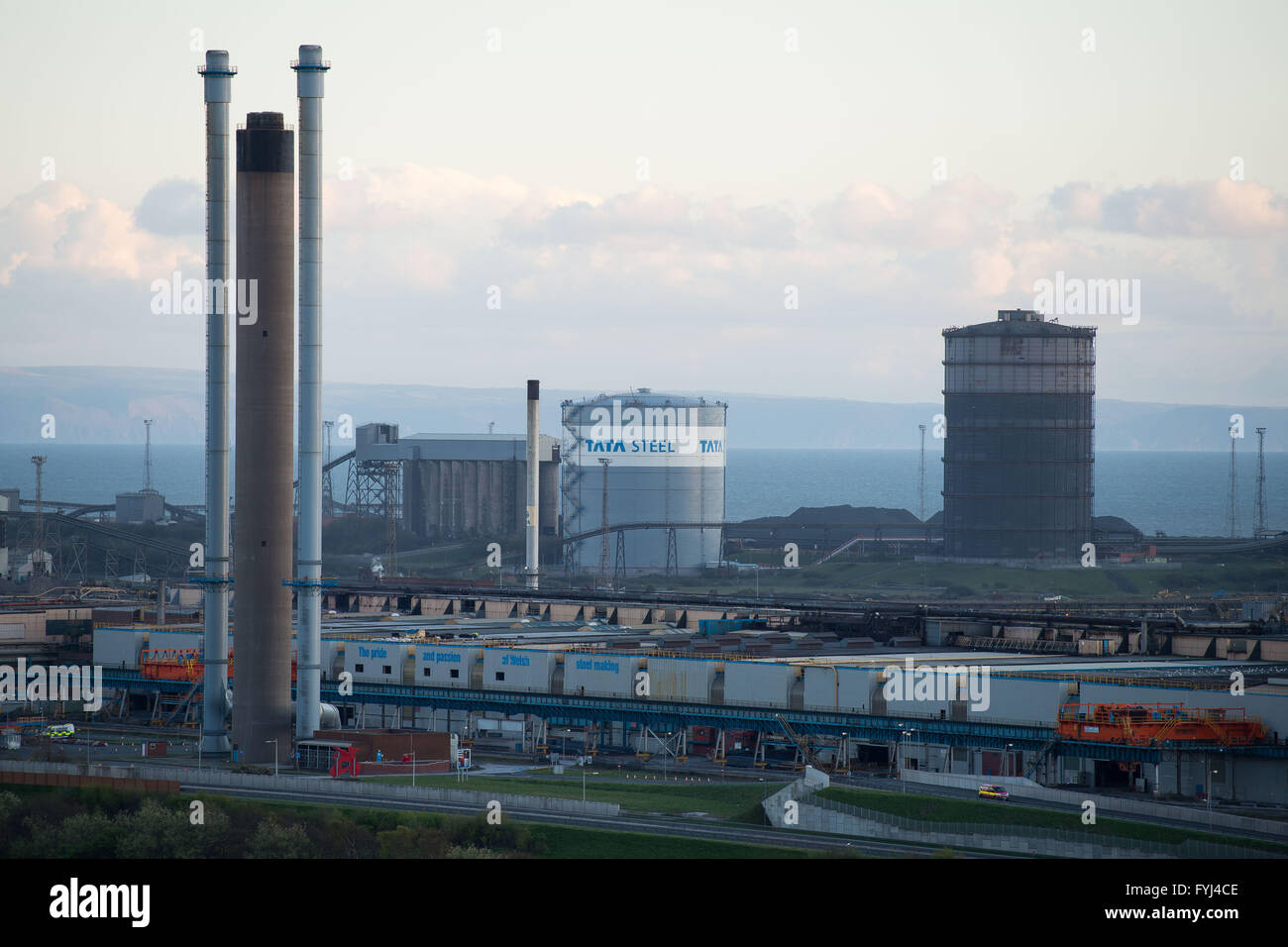 Tata Steel steel making plant à Port Talbot, Pays de Galles du Sud. Banque D'Images